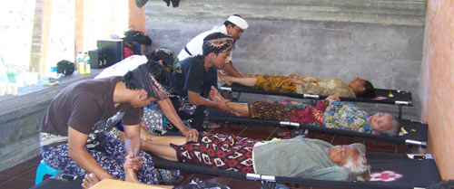Ngayah berbekal ketrampilan Mijit